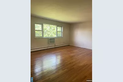 1-18 Virginia Drive 118B #118B, Fair Lawn, NJ 07410 - Photo 2