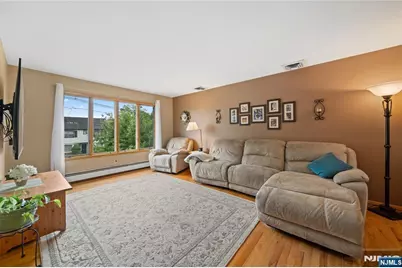 191 Pershing Road, Clifton, NJ 07013 - Photo 4