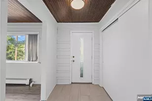 27 8th St, Ridgefield Park, NJ 07660 - Photo 2