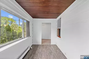 27 8th St, Ridgefield Park, NJ 07660 - Photo 4