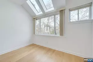 207 Pond Terrace 4D, Washington Township, NJ 07676 - Photo 18