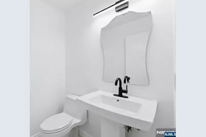 207 Pond Terrace 4D #4D, Washington Township, NJ 07676 - Photo 12