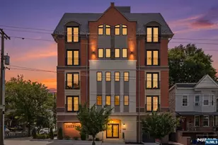 3316 John F Kennedy Blvd 404, Jersey City, NJ 07307 - Photo 2