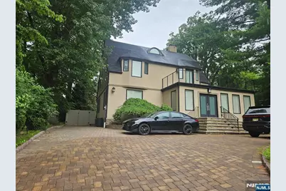 165 Leonia Avenue, Leonia, NJ 07605 - Photo 1