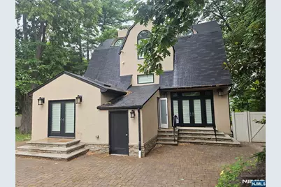165 Leonia Avenue, Leonia, NJ 07605 - Photo 8