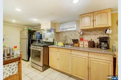 409-411 3rd Avenue, Newark, NJ 07107 - Photo 22