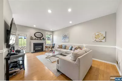537 Coventry Drive 5038 #5038, Nutley, NJ 07110 - Photo 4
