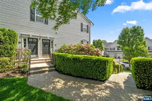 537 Coventry Dr 5038, Nutley, NJ 07110 - Photo 2