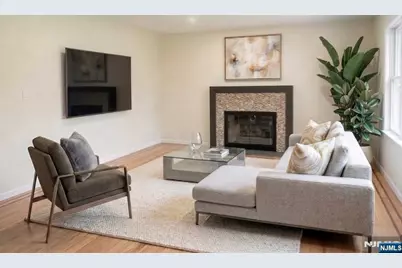 373 Franklin Street, Haworth, NJ 07641 - Photo 2