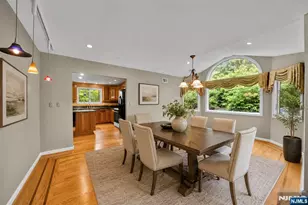 165 Busteed Dr, Midland Park, NJ 07432 - Photo 14