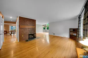 165 Busteed Dr, Midland Park, NJ 07432 - Photo 4
