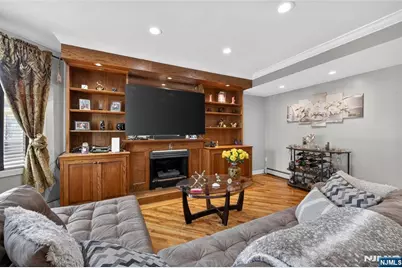199 Franklin Street, Secaucus, NJ 07094 - Photo 8