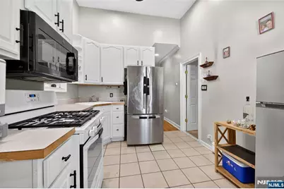 199 Franklin Street, Secaucus, NJ 07094 - Photo 18
