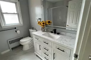 201 Rockland Ave, River Vale Township, NJ 07675 - Photo 12