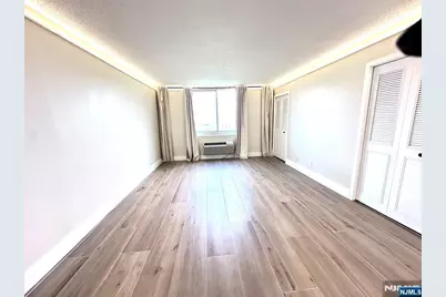 160 Overlook Avenue 9A #9A, Hackensack, NJ 07601 - Photo 16