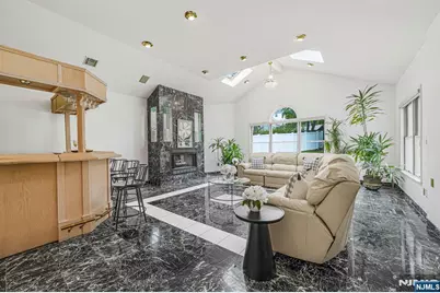 45 Holyoke Court, Wayne, NJ 07470 - Photo 4