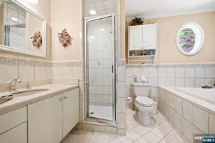 21 Lakeview Ave, Park Ridge, NJ 07656 - Photo 24