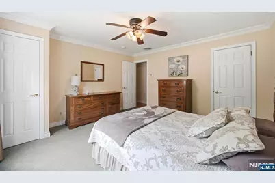 21 Lakeview Avenue, Park Ridge, NJ 07656 - Photo 16