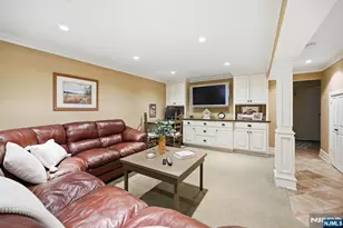 21 Lakeview Ave, Park Ridge, NJ 07656 - Photo 30