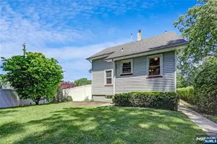 135 E Linden Ave, Dumont, NJ 07628 - Photo 40