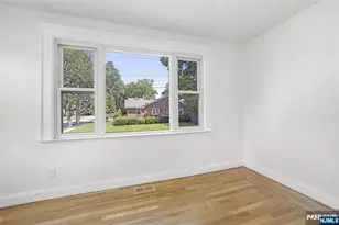 135 E Linden Ave, Dumont, NJ 07628 - Photo 12