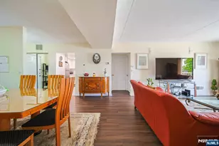 38 Moonachie Road 402, Hackensack, NJ 07601 - Photo 8
