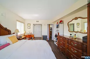 38 Moonachie Road 402, Hackensack, NJ 07601 - Photo 18