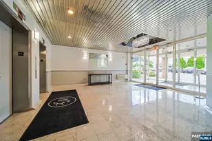 38 Moonachie Road 402, Hackensack, NJ 07601 - Photo 26