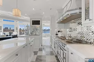 600 Harbor Blvd 1079-81, Weehawken, NJ 07086 - Photo 18