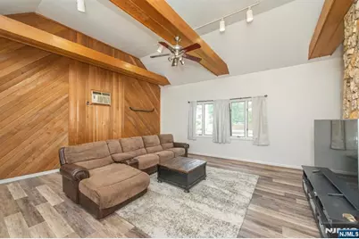 84 Locust Avenue 1 #1, Wallington, NJ 07057 - Photo 1