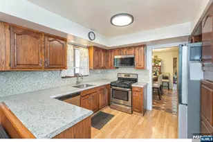 84 Locust Ave 1, Wallington, NJ 07057 - Photo 10
