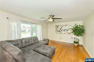 84 Locust Ave 1, Wallington, NJ 07057 - Photo 4