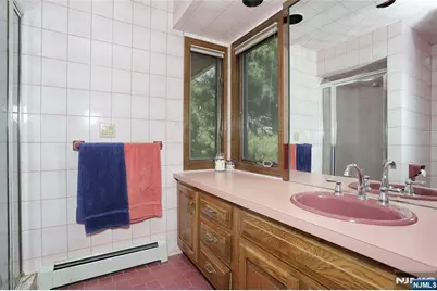 245 Highland Avenue, Wood Ridge, NJ 07075 - Photo 16