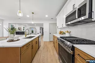 210 Paterson Ave, Hasbrouck Heights, NJ 07604 - Photo 16
