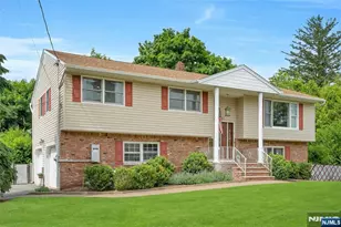 157 Harriot Ave, Harrington Park, NJ 07640 - Photo 2