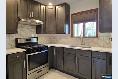 20 Buff, Tenafly, NJ 07670 - Photo 12