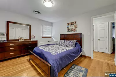 167 Paterson Avenue, Hasbrouck Heights, NJ 07604 - Photo 6