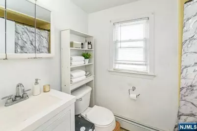 84 Locust Avenue 2 #2, Wallington, NJ 07057 - Photo 10