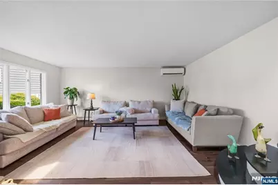 70 Lennon, Clifton, NJ 07013 - Photo 4