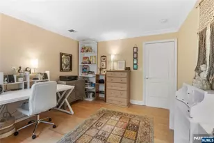 103 Hudson Cove, Edgewater, NJ 07020 - Photo 34