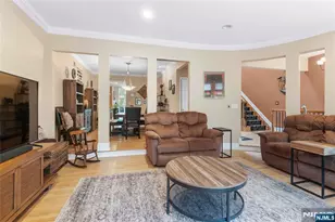 103 Hudson Cove, Edgewater, NJ 07020 - Photo 6