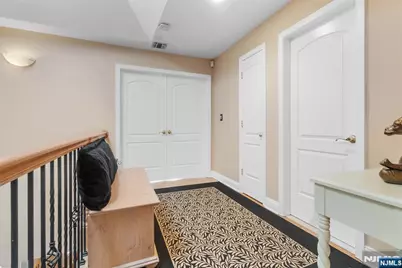 103 Hudson Cove, Edgewater, NJ 07020 - Photo 24