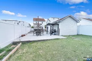 353 Page Ave, Lyndhurst Township, NJ 07071 - Photo 6