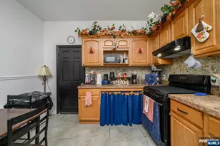 829-831 13th St, Newark, NJ 07108 - Photo 24