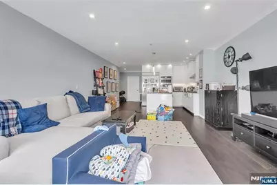 314 The Promenade, Edgewater, NJ 07020 - Photo 8