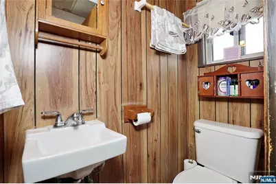 77 Columbus Avenue, Garfield, NJ 07026 - Photo 10