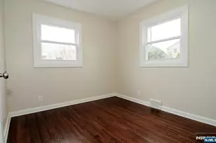 275 Concord St, Cresskill, NJ 07626 - Photo 14