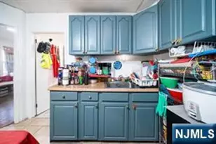 103-105 Devon 1R, Kearny, NJ 07032 - Photo 4