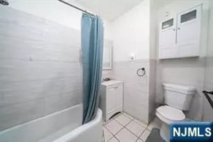 103-105 Devon 1R, Kearny, NJ 07032 - Photo 8