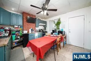 103-105 Devon 1R, Kearny, NJ 07032 - Photo 6